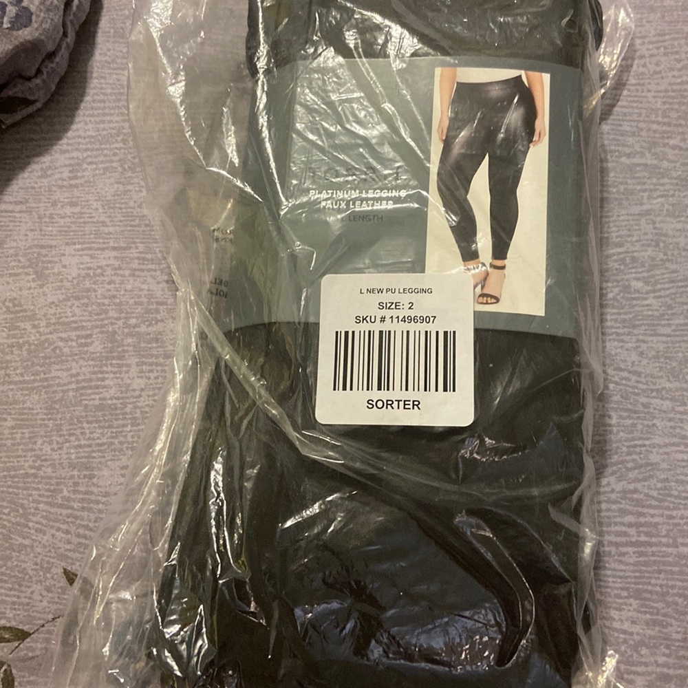 Plus size leggings